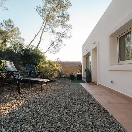 Holiday home Hauzify I Cases