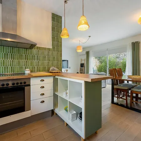 Hauzify I Cases Holiday home *